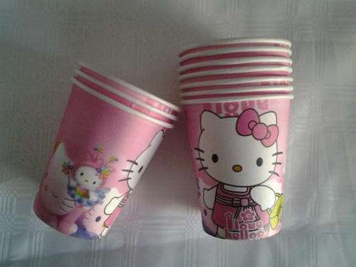Hello Kitty paper cups (10)