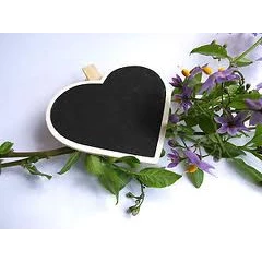 Small heart chalk board with peg, 7x9cm, was R9 now R4.5