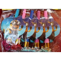 Minion kids party blow outs ( 5 per pack)
