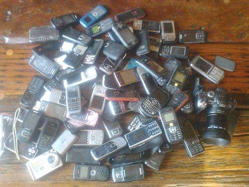 Bulk Lot of over 50 Cellphones + 2 Cameras