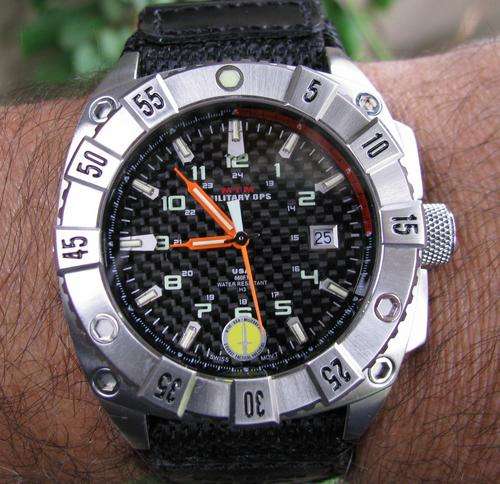 BARGAIN NEW R8000 MTM Special Ops Watch USA ***NO RESERVE***
