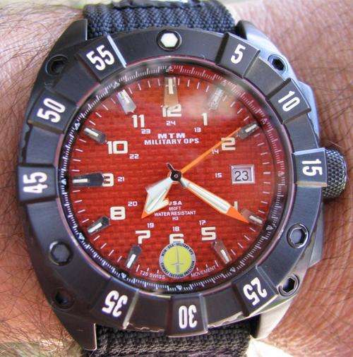 BARGAIN NEW R8000 MTM Special Ops Watch USA ***NO RESERVE***