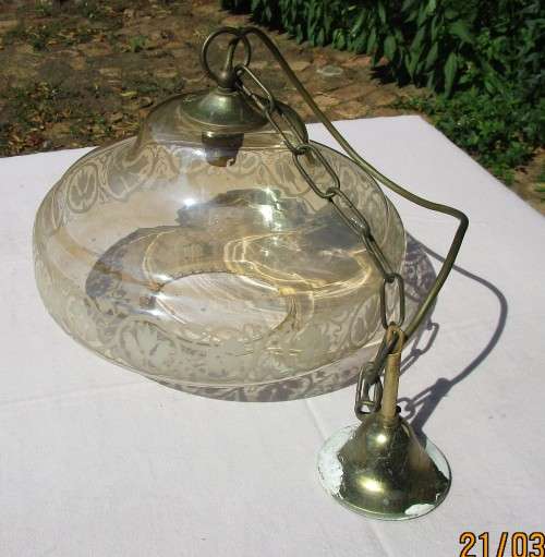 LAMPSHADE GLASS