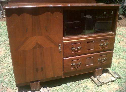SIDEBOARD