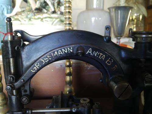 Highly collectable!!! Antique Grossmann Anita B II hand operated sewing machine. Extremely rare!!!