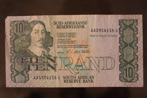 R 10 < CL Stals < 1st Issue > AA numbers > pick a preference number / Note
