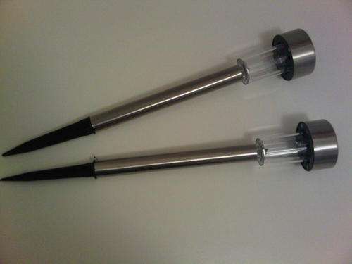 Solar Panel Garden Lamps. 10 FOR R250.00 FANTASTIC WHOLESALE PRICE !!!!!