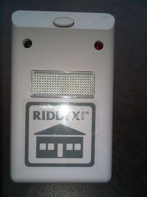 Pest Repelling Plug.