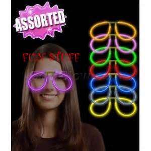 Glow in the Dark eyeglasses. Great Price... R70.00 per pack of 10 eye-glasses..