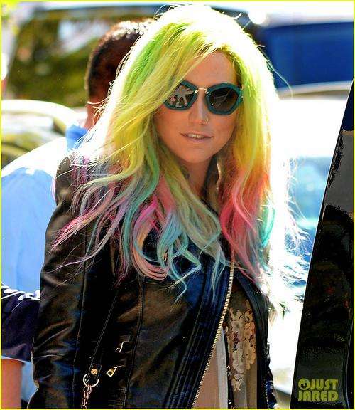 Hot Huez Press-n-Slide Temporary Color Burst Hair Chalk FOUR AWESOME COLOURS...