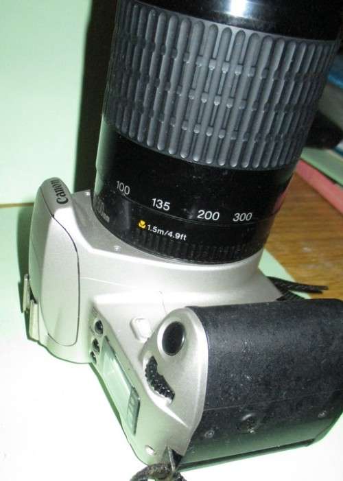 Canon eos 300 Camera with 75-300mm lense