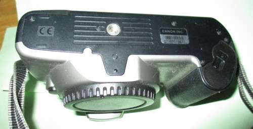Canon eos 3000 N Camera