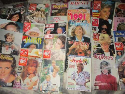 35 Royal Family magazines