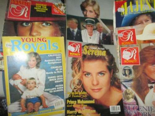 35 Royal Family magazines