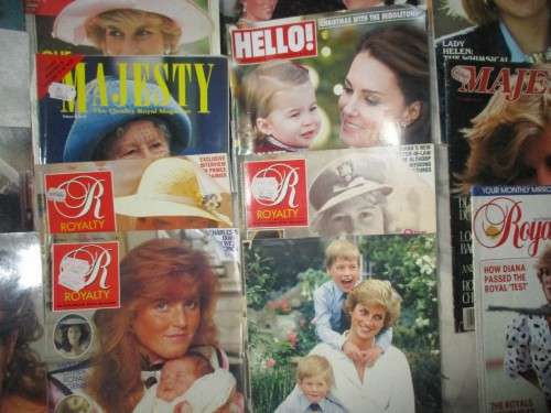 35 Royal Family magazines