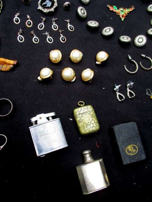 Mixed Batch of Costume Jewellery and other