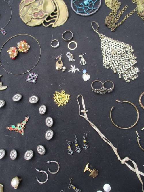 Mixed Batch of Costume Jewellery and other