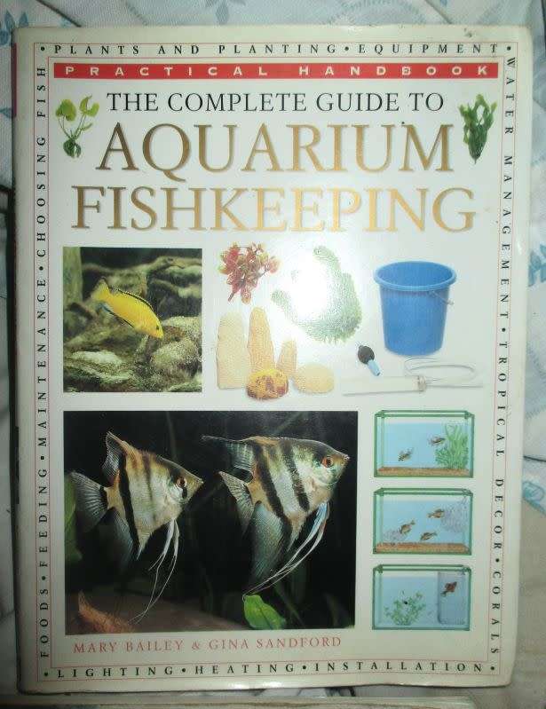 Aquarium Books x5