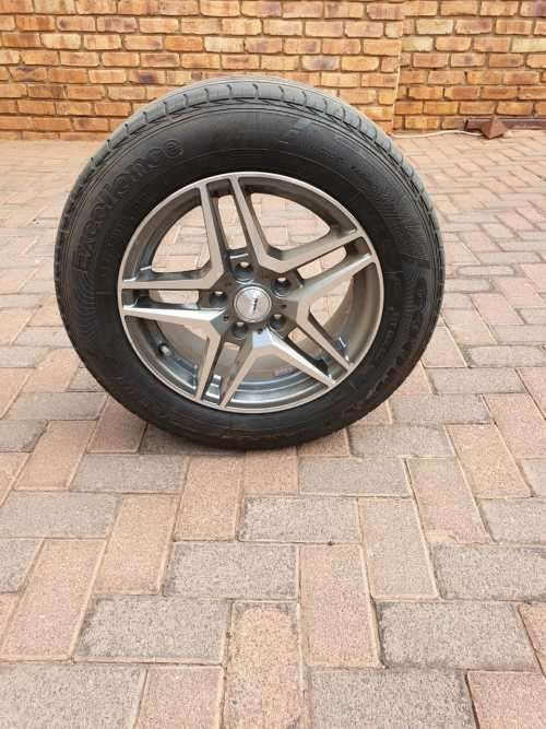 Mag Wheel and Tyre  VW Golf
