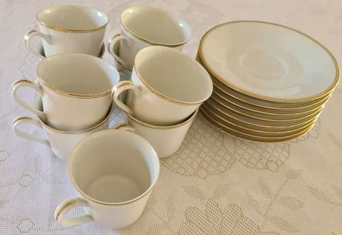 Cups Saucers