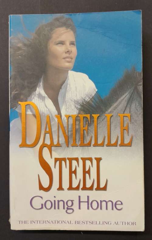 Going Home by Danielle Steel