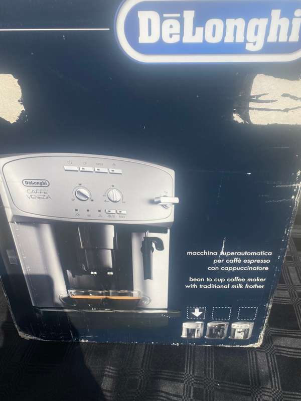DELONGHI CAFFÈ VENEZIA COFFEE MACHINE