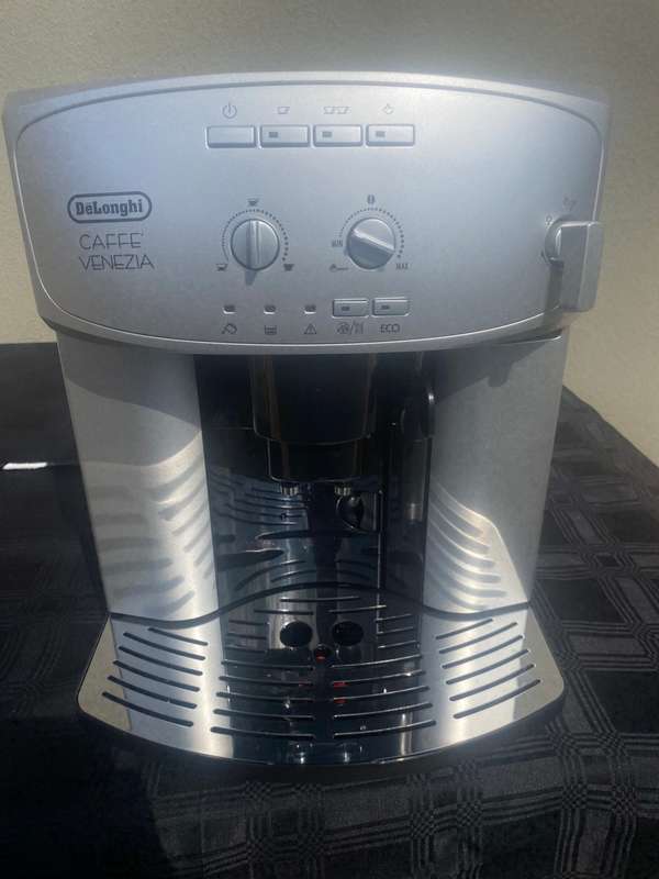 DELONGHI CAFFÈ VENEZIA COFFEE MACHINE