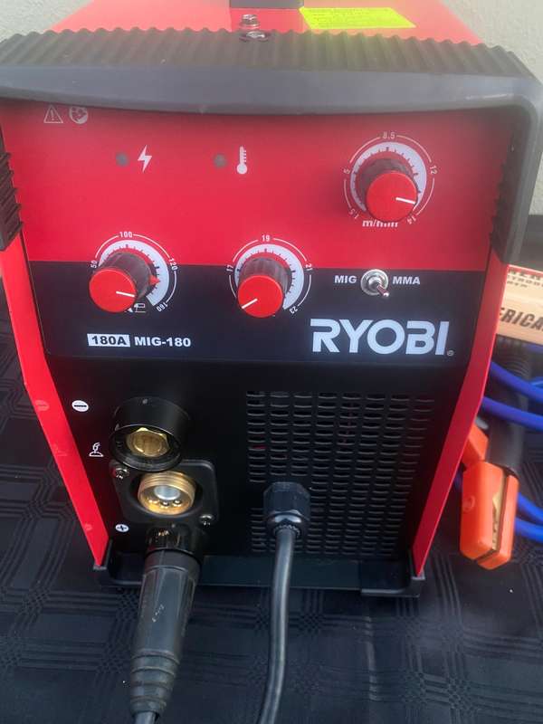 Ryobi MIG/MMA Inverter Welder MIG-180