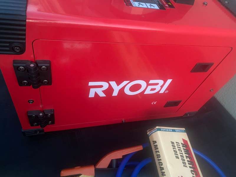 Ryobi MIG/MMA Inverter Welder MIG-180