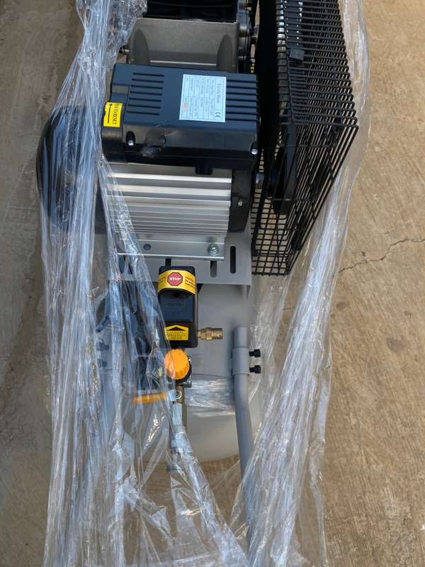 Ryobi - 100 Litre Belt Drive Compressor - 3HP