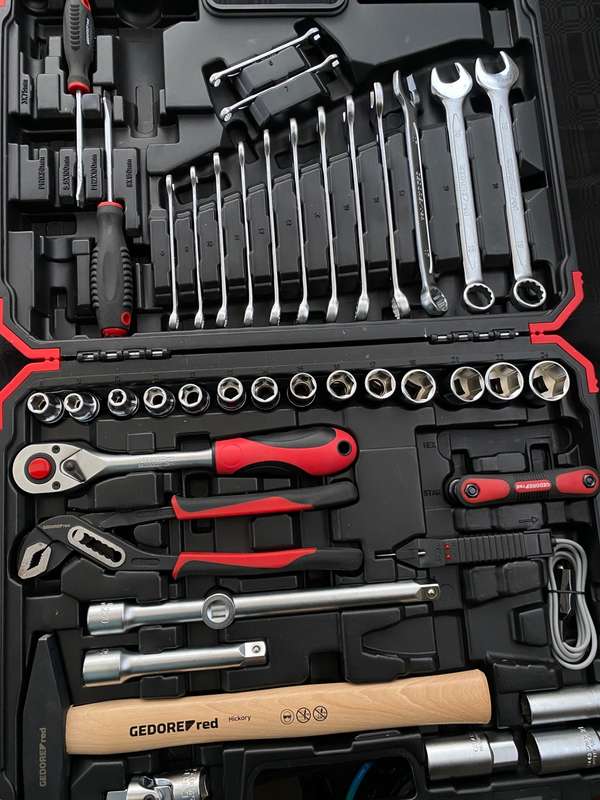 Gedore - Socket Wrench Set 1/2` Auto Universal - 61 PIECES