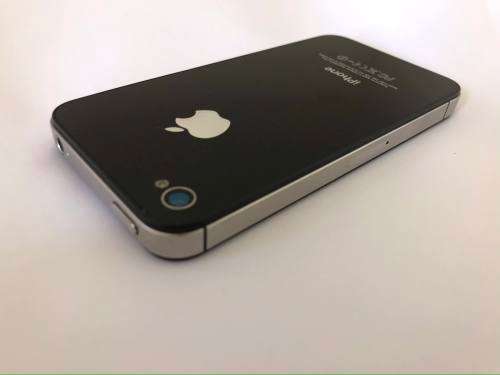 iPhone 4S *Activation Locked* READ DESCRIPTION