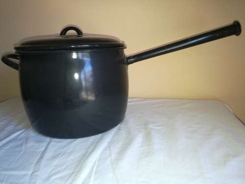 HUGE LONG HANDLE BLACK ENAMEL POT AND LID