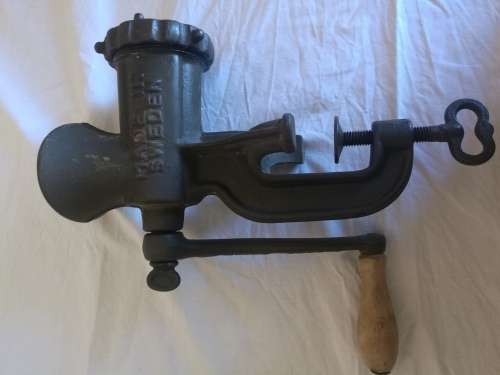 VINTAGE BOLINDERS NO. 5 HAND MINCER