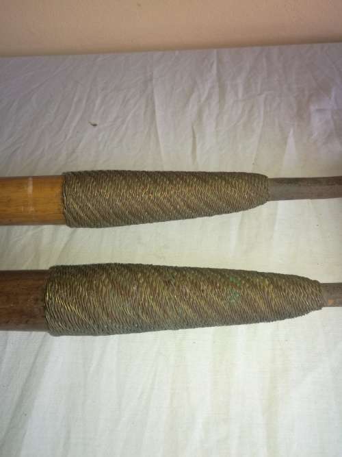 2 X AUTHENTIC HAND MADE ZULU SPEARS