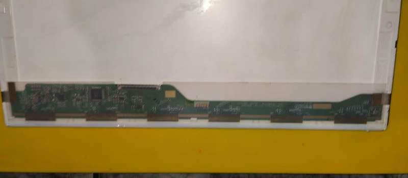 LP154WX4 (TL)(C8) 15.4` LAPTOP LCD SCREEN