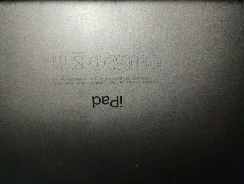 Damaged Apple iPad Pro 12.9" (2nd Gen) A1671 (WiFi + Cellular) 512GB Space Gray - Locked To Owner