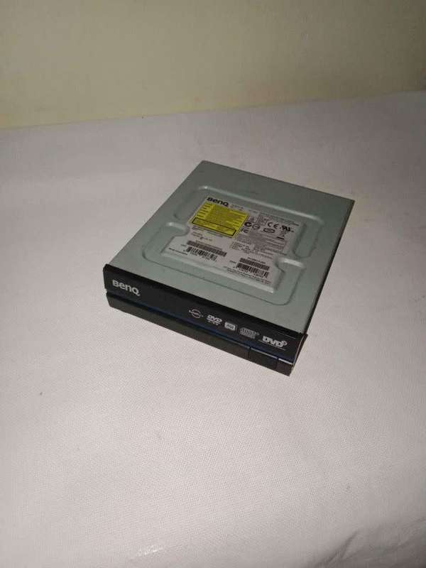 BenQ DW1800 18x DVD Burner - IDE