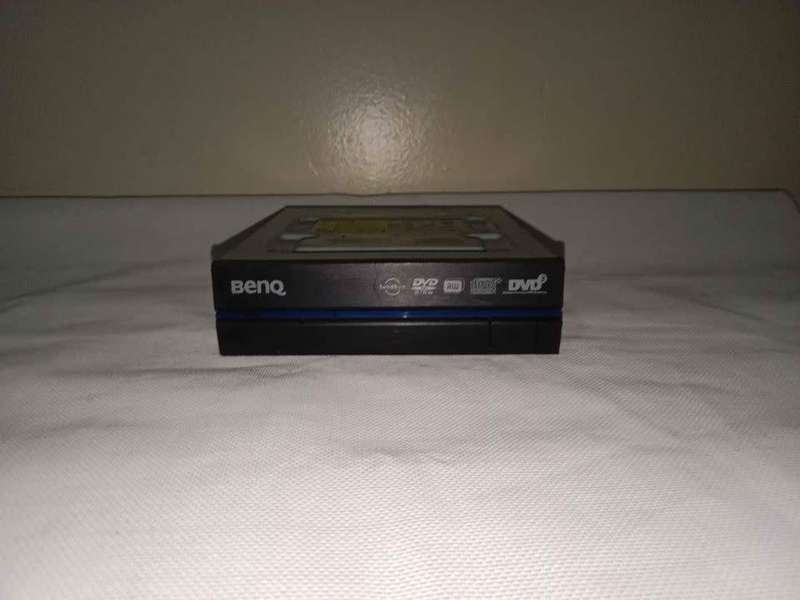 BenQ DW1800 18x DVD Burner - IDE