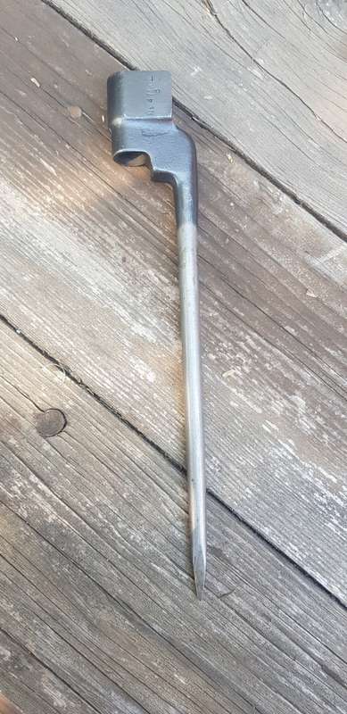 NO4 SPIKE BAYONET