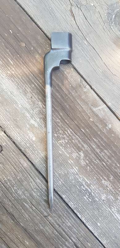 NO4 SPIKE BAYONET