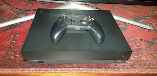X BOX ONE X