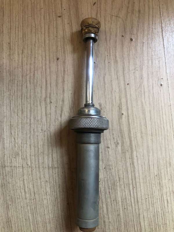 Vintage TILLEY model D.N. 250 domestic Iron