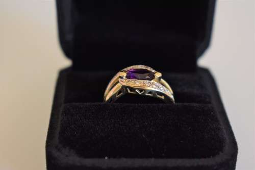 *R22199*WOW heavy Amethyst DIAMOND gold ring