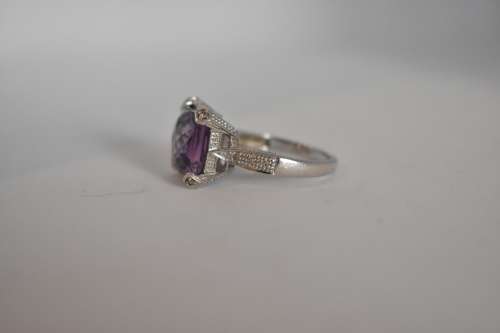 *HEAVY* white gold Amethyst and diamond ring WOW