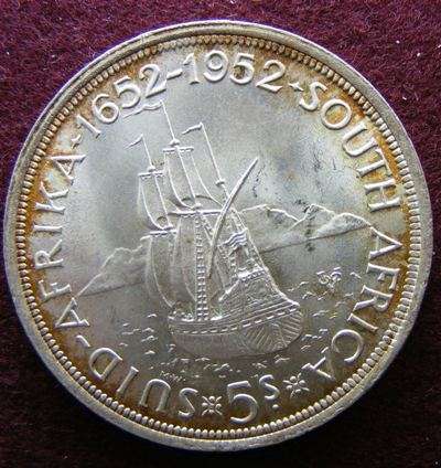 1952 SA UNION SILVER five shilling  BRILLIANT UNC.SPECIAL SELECTD COIN