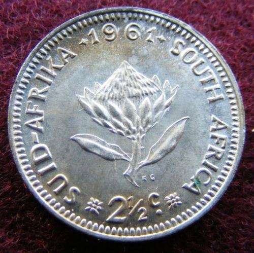 1961 TWO AND A HALF CENT-----SCARSE----UNC