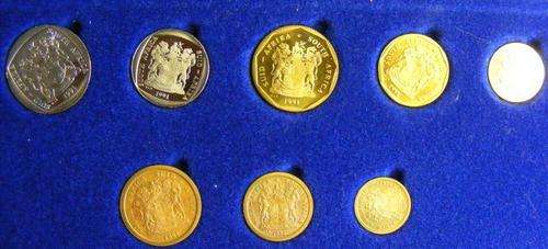 1991 RSA SHORT PROOF SET IN BLUE SA MINT BOX  .HERNS CV  R250