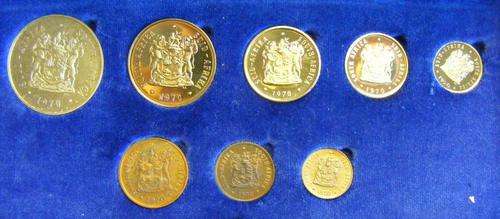 1970 RSA SHORT PROOF SET IN BLUE SA MINT BOX  .HERNS CV  R500