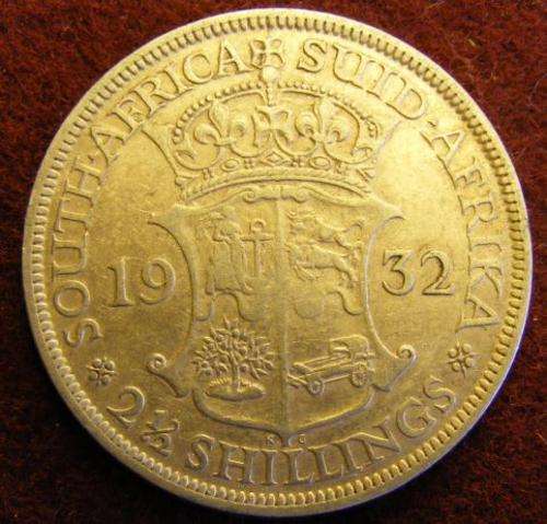 1932 SA UNION HALFCROWN. VERY SCARSE IN VF CONDITION